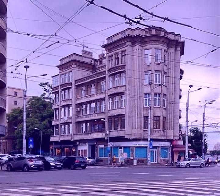 Marta, 25, acompañante morena de ojos marrones y etnia eslava basada en Duncans. Ofrece Acompañante de viaje, Tantra, GFE (Experiencia de novia), Masaje de p...