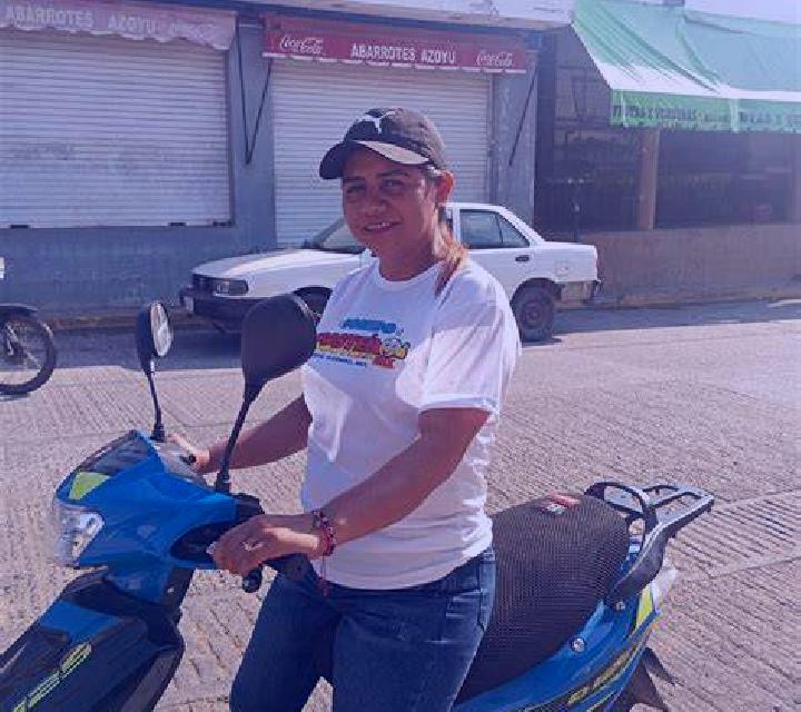 Marta, 32 — Escort en Generac, Francia
