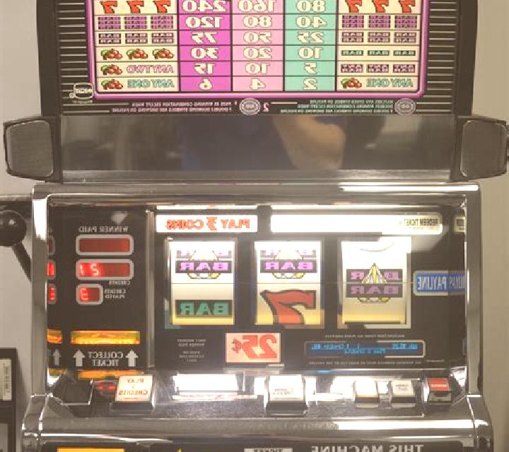 Mora, 36, acompañante rubia de ojos verdes y etnia mezcla basada en Varzob. Ofrece Striptease, Hasta el final (CIM), Noche completa. Disponible en domicilio ...