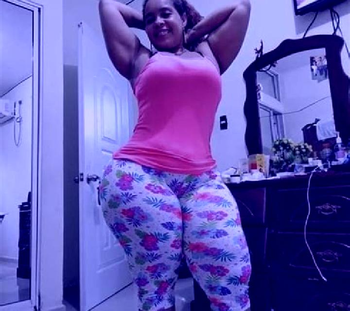 Paula, 21 — Escort en Aduna, España