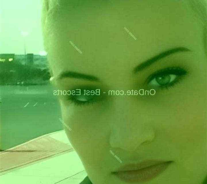 Paula, 21 — Escort en Eisfeld, Alemania