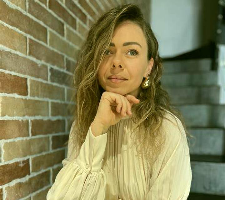 Renata, 33 — Escort en Ouaouassi, Costa de Marfil