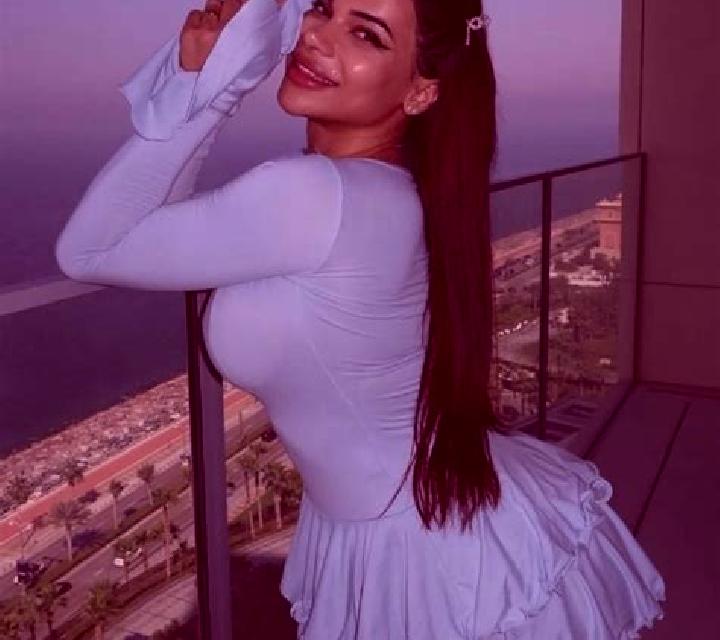 Salma, 21, acompañante rubia de ojos grises y etnia india basada en Suquitila. Ofrece Tantra, Fetiche, BDSM, Masaje, Tríos / dúos. Disponible en domicilio y ...