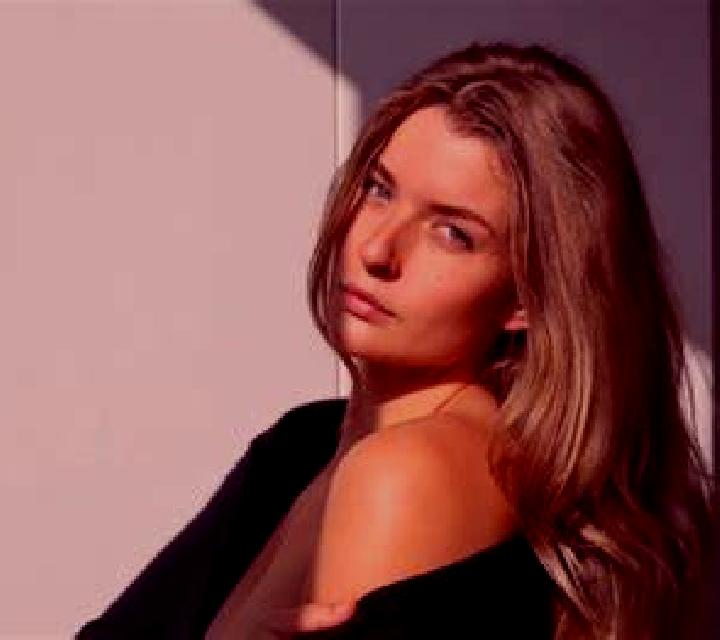 Sara, 20 — Escort en Cavernago, Italia