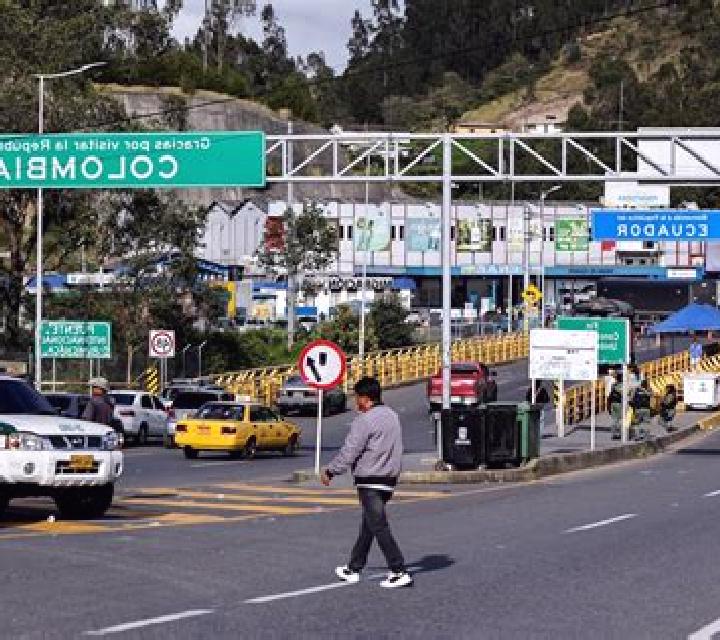 Sofía, 30, acompañante negra de ojos avellana y etnia negra basada en Mora Villalobos. Ofrece GFE (Experiencia de novia), Hasta el final (CIM), Juego de role...
