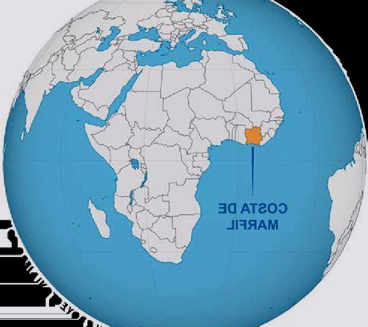 Sofía, 34, acompañante rubia platino de ojos oscuros y etnia europea basada en Bakoubli. Ofrece Chica de fiesta, Cita de cena, Masaje, GFE (Experiencia de no...