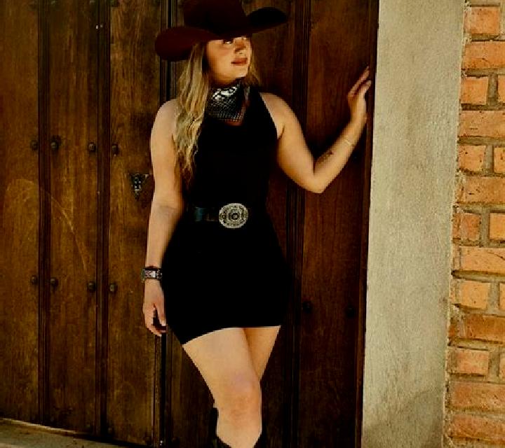 Sofía, 35 — Escort en Abatia, Brasil