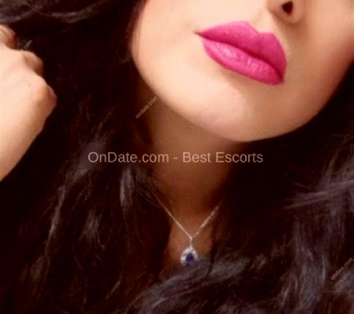 Vega, 39 — Escort en Barlin, Francia