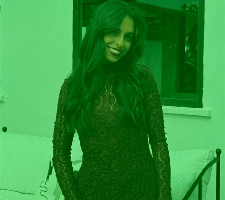Zara, 21 — Escort en Emerald, Australia